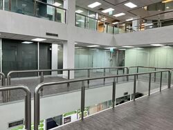 North Bridge Centre (D7), Office #518735641